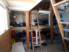 Bunk-space in this hut was tight. You slept shoulder to shoulder with other climbers